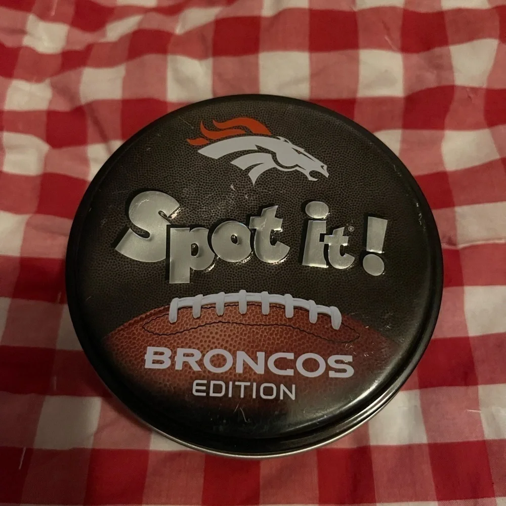 NFL Spot It! Denver Broncos Brand - Complete
